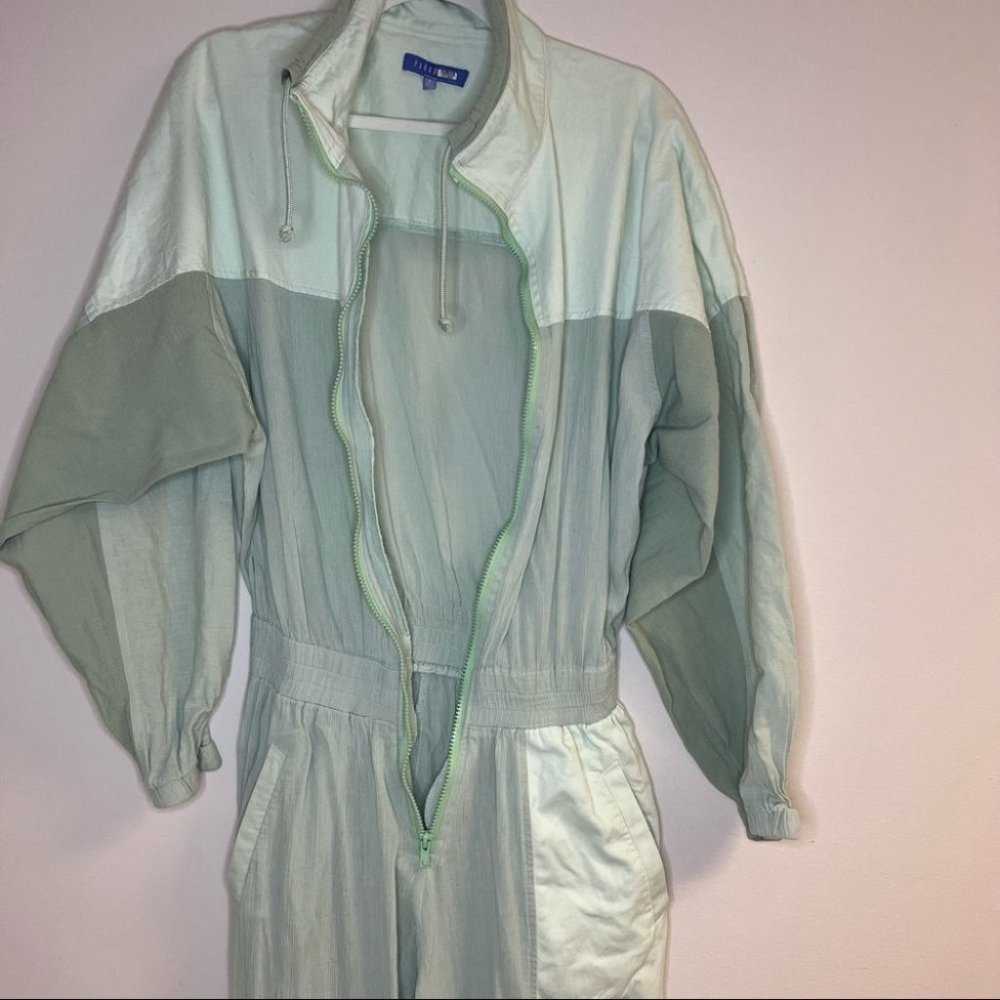 Paradised Kelsey Zip Up Jumpsuit Size Large - Picture 7 of 13